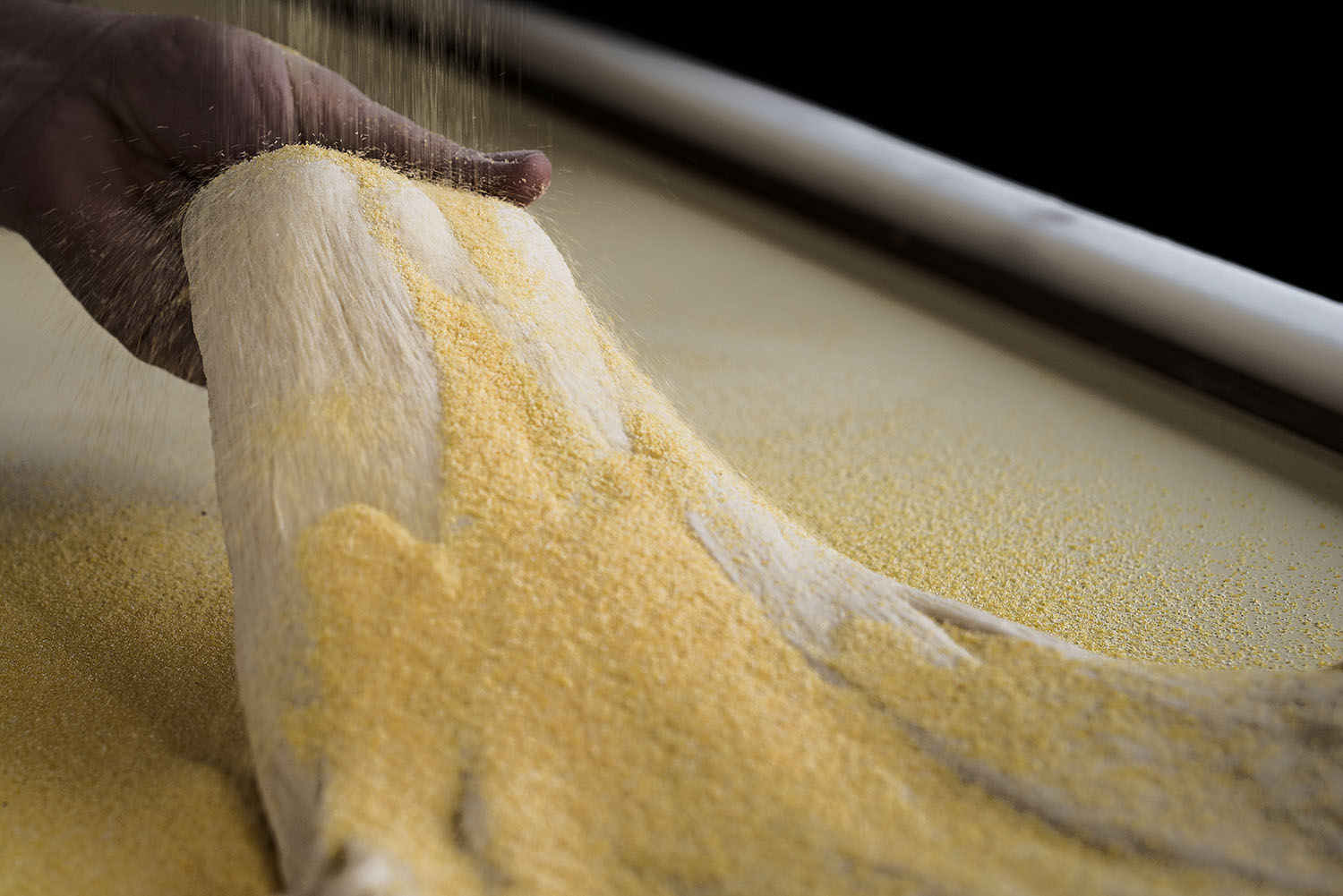 Handgerollte Amaretti aus Italien