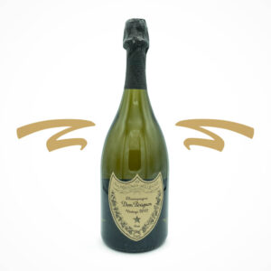 Dom Pérignon Vintage ,der begehrte Luxuschampagner: Komplexe Säure trifft auf abgerundete Reife, eine aufregende Zusammenkunft zwei verschiedener Trauben, die gleichzeitig herausfordernd und verführend wirken. Lebendig , mineralisch, pikat und ausgewogen, Noten von Ingwer, würzigem Tabak und feinen Röstaromen, frische Minze, mineralischer Asche und weißem Pfeffer, langer Abgang.