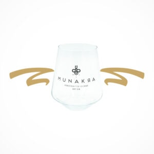 Das perfekte Munakra Gin (Tonic) Glas!? Das Glas gibt dem Gin den nötigen Raum, um die Aromavielfalt seiner Botanicals zu entfalten.